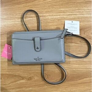 NWT Kate Spade Jackson Small Tab Crossbody Wallet in Soft Taupe color